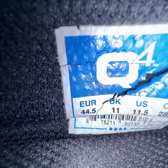 Size 11.5 - Q4 Performance Basketball Shoes Red - Picture 3 of 4